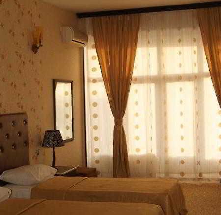 Avand Hotel Baku Ngoại thất bức ảnh