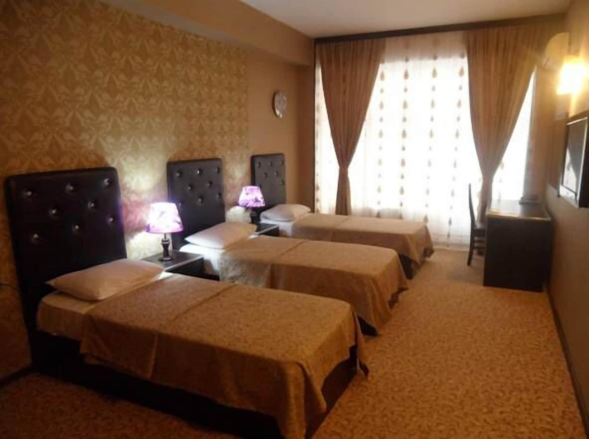 Avand Hotel Baku Ngoại thất bức ảnh