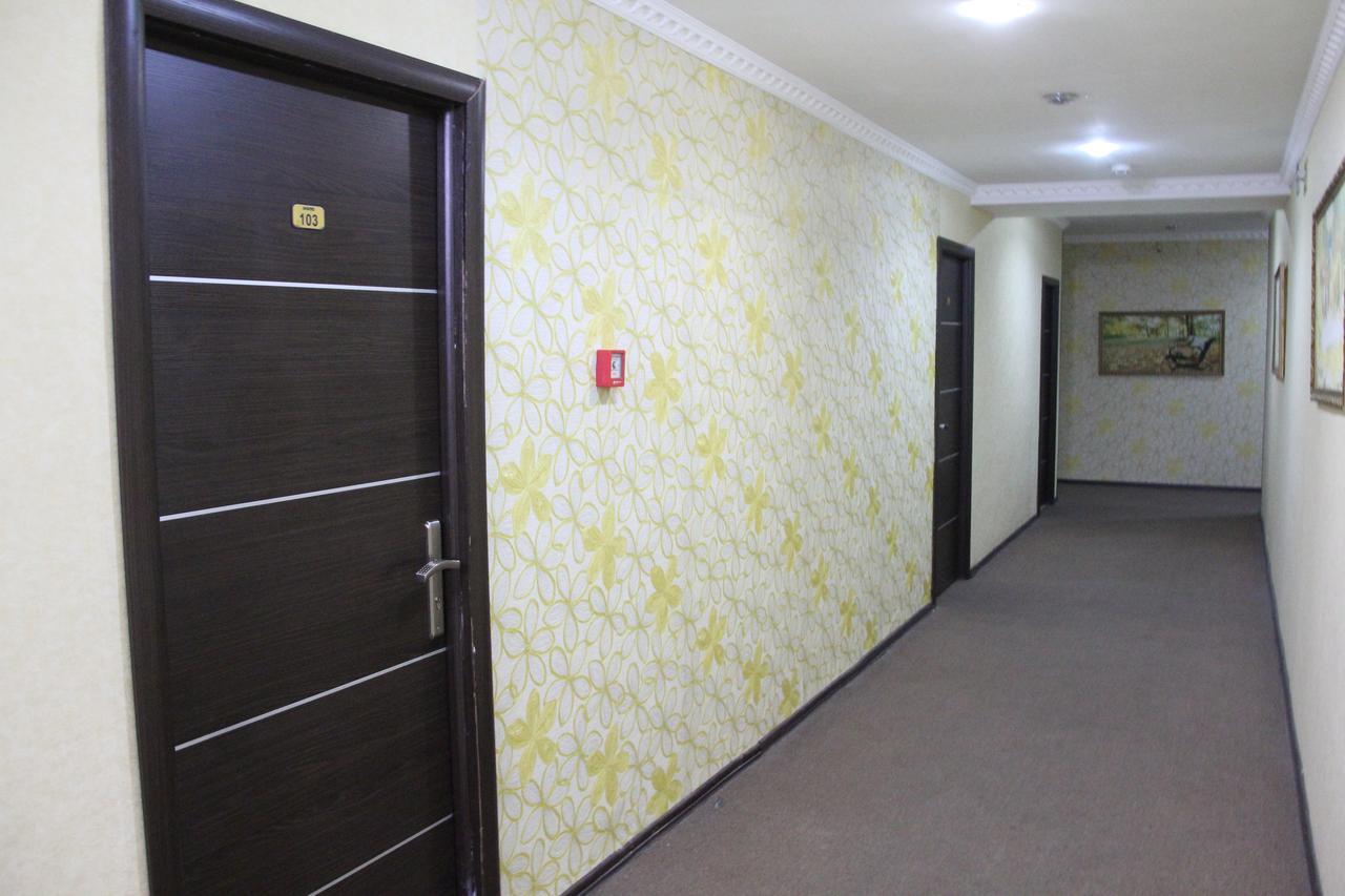 Avand Hotel Baku Ngoại thất bức ảnh