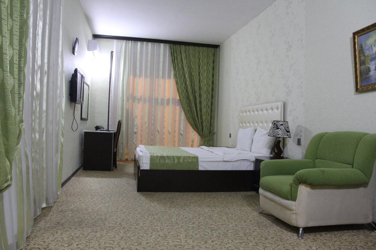 Avand Hotel Baku Ngoại thất bức ảnh